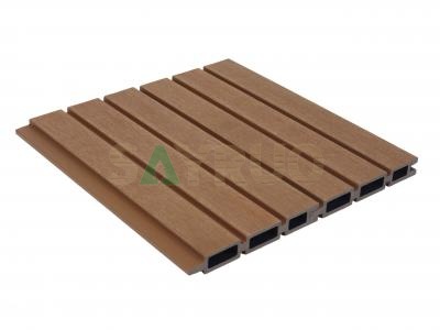 Tablero de valla de WPC coextrudido para exteriores de alta calidad – duradero, resistente a los rayos UV y sin mantenimiento